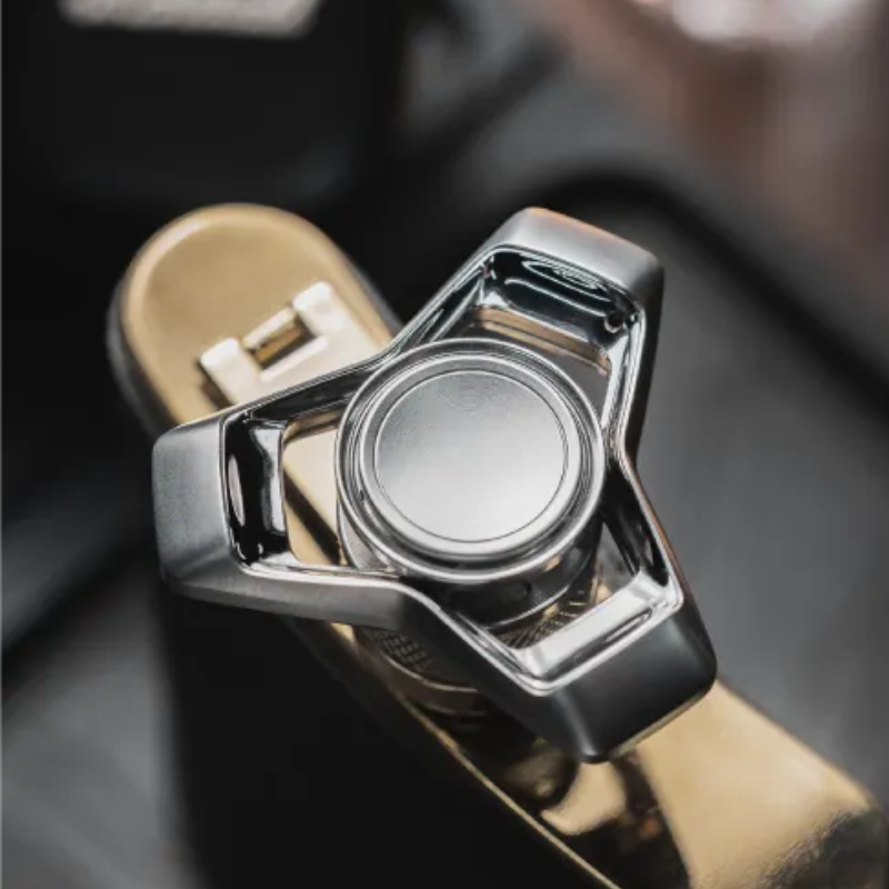 Liquid Three-Page Gyroscope