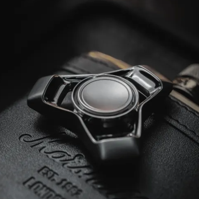 Liquid Three-Page Gyroscope