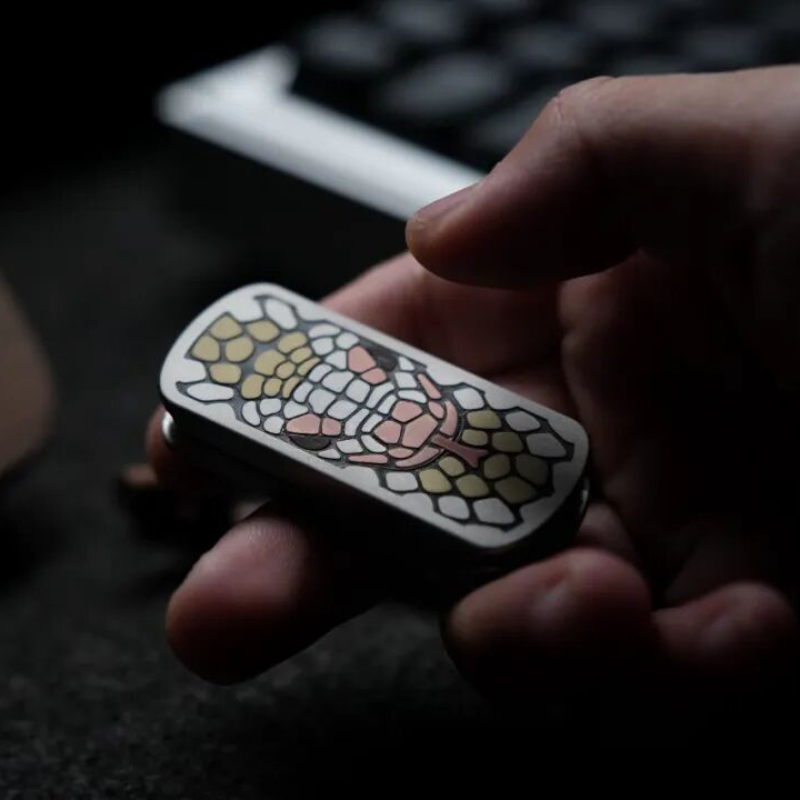 Blade Slider