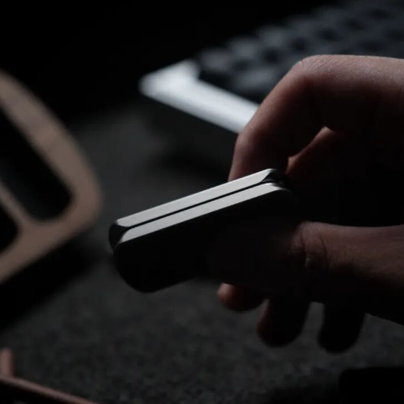 Blade Slider